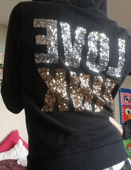 .*×Victoria secret zip up - Picture 2 of 4